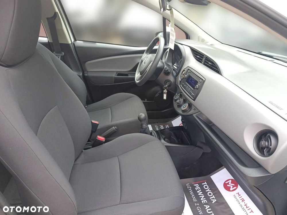 Toyota Yaris - 9