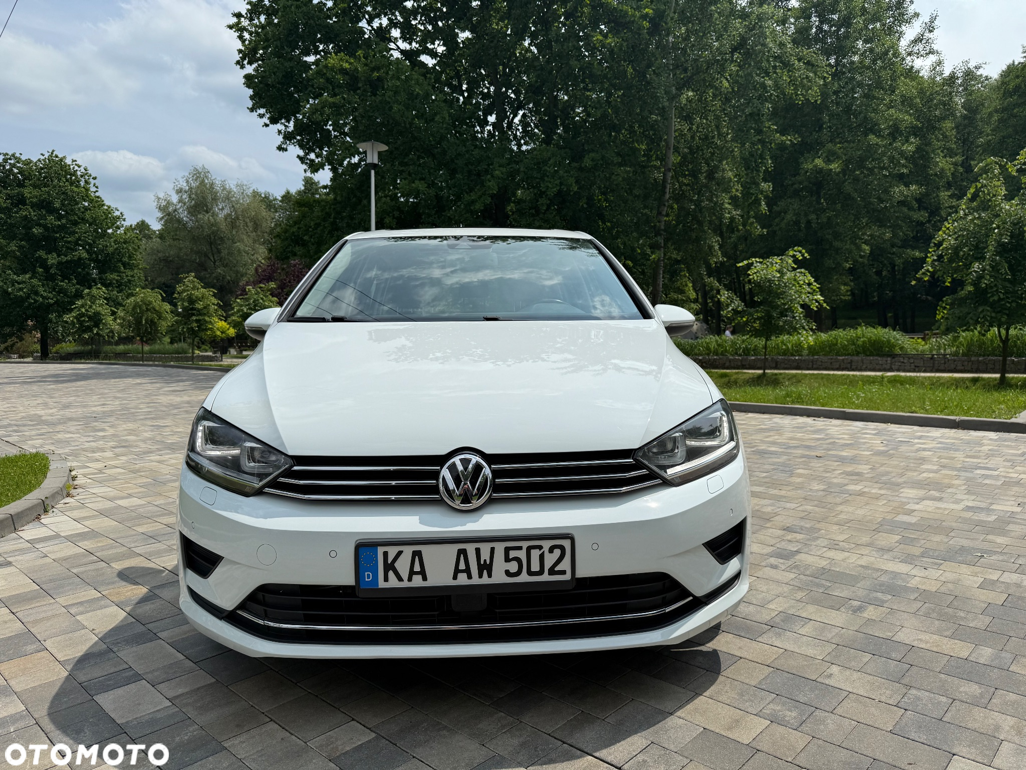 Volkswagen Golf Sportsvan 1.2 TSI (BlueMotion Technology) DSG Comfortline - 2