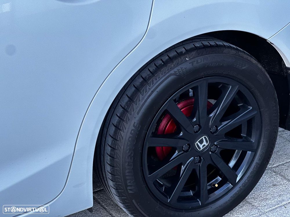 Honda Civic 1.8 i-VTEC Auto Comfort - 21