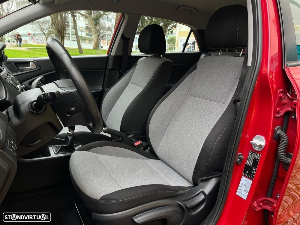 Hyundai i20 1.2 Comfort - 8