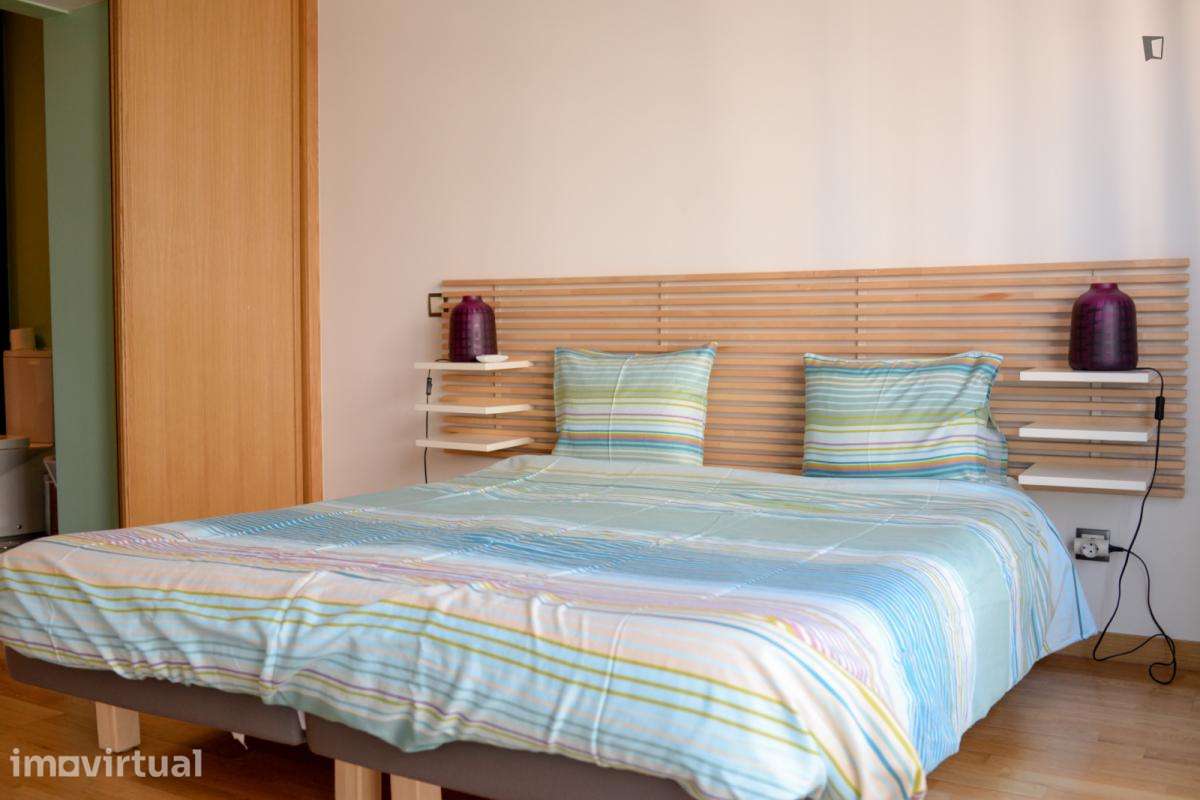 Apartamento com 1 quartos - localizado em Sete Rios Lisbon - Grande imagem: 4/15