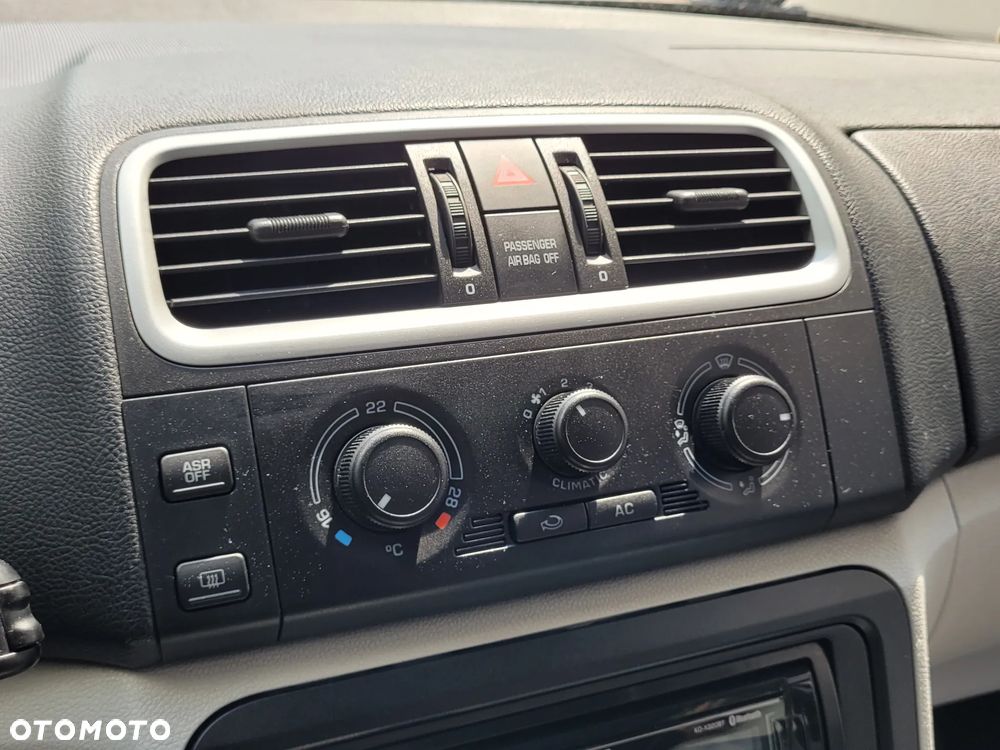Skoda Fabia 1.2 HTP Ambiente - 9
