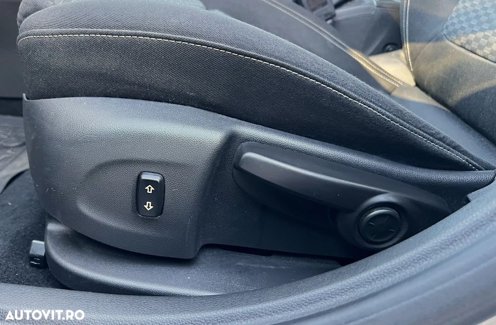 Opel Astra 1.6 D (CDTI) Selection - 10