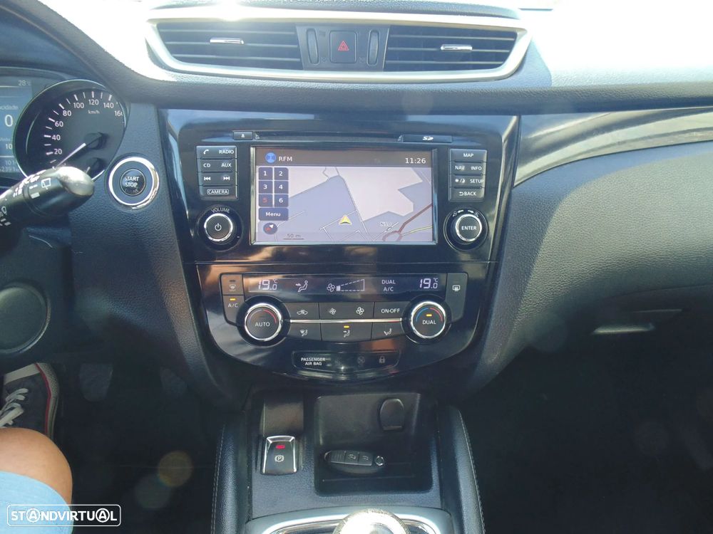 Nissan Qashqai 1.6 dCi Tekna Premium 18 360 - 33