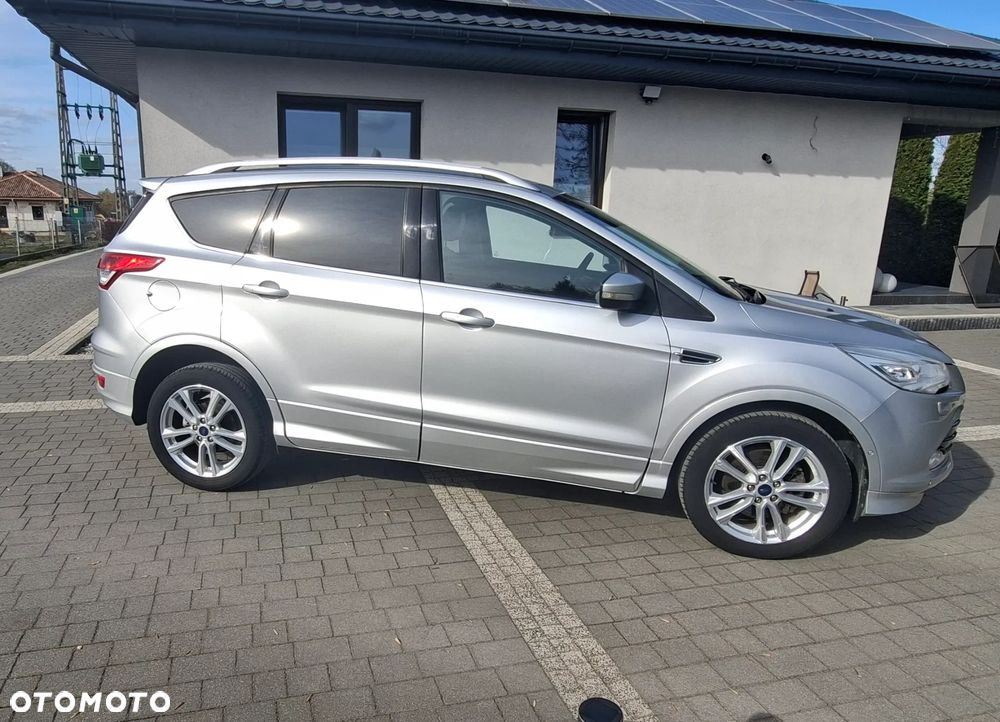 Ford Kuga 2.0 TDCi 2x4 Individual - 2