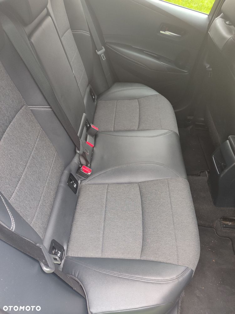 Toyota Corolla - 6