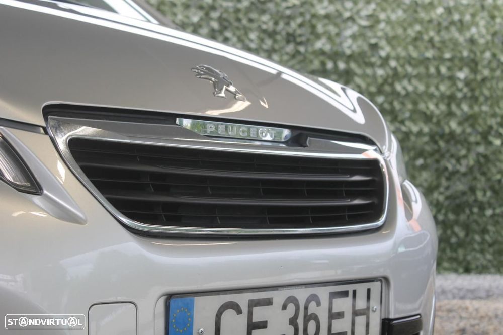 Peugeot 108 1.2 PureTech Allure - 33