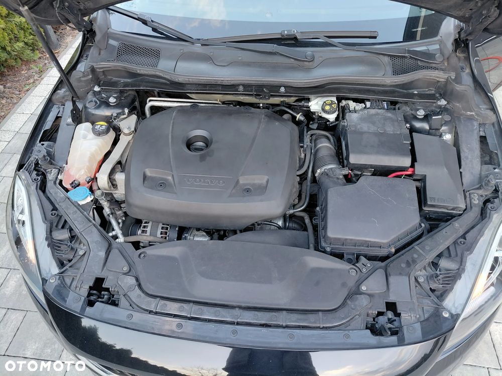 Volvo V40 T2 Summum - 27