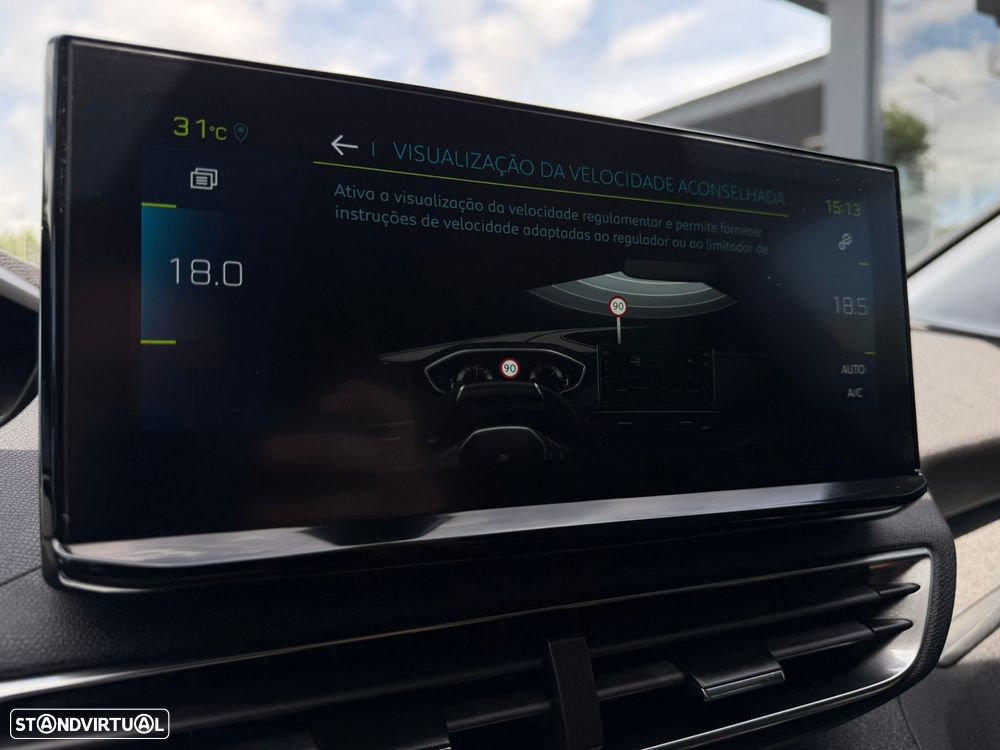 Peugeot 3008 1.6 Hybrid Allure e-EAT8 - 51