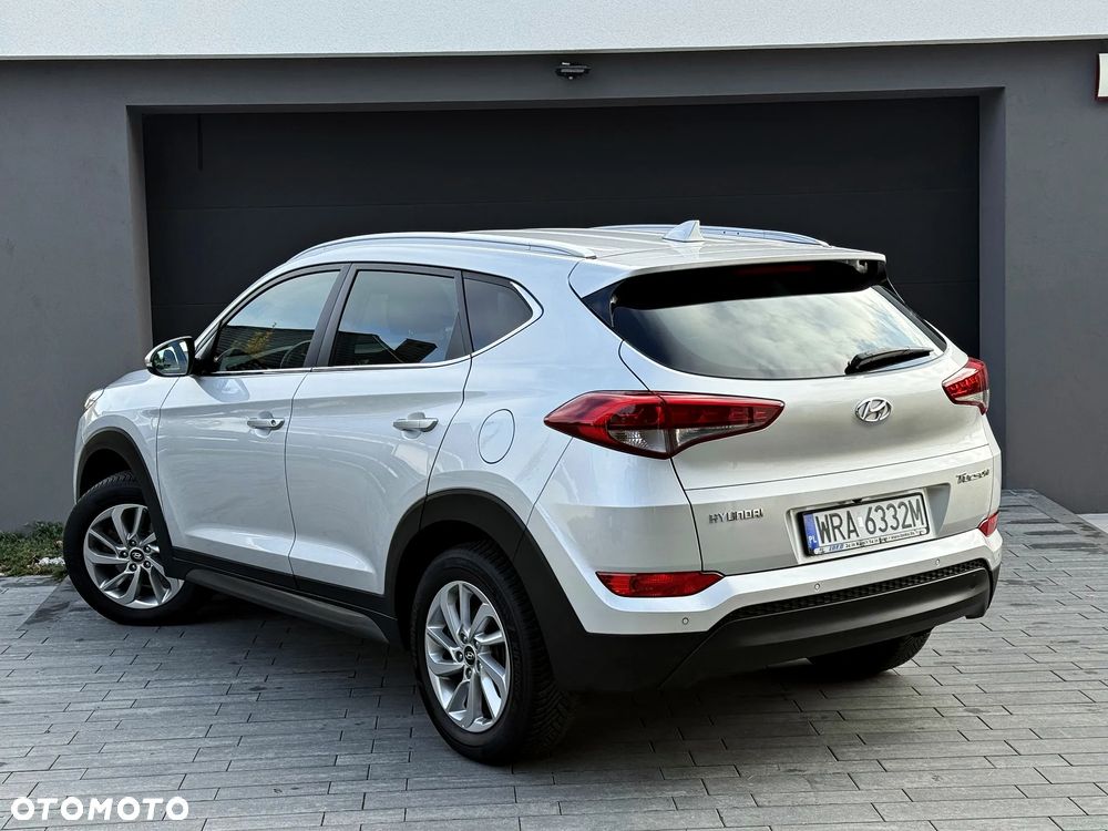 Hyundai Tucson blue 1.7 CRDi 2WD Style - 17