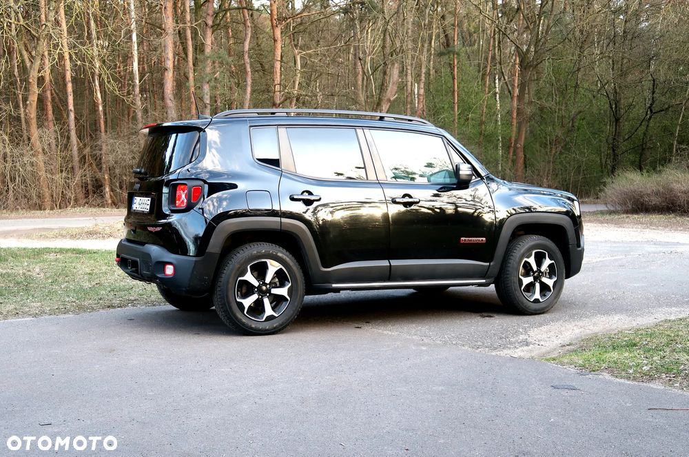 Jeep Renegade 1.3 GSE T4 Turbo Upland 4x4 S&S - 6