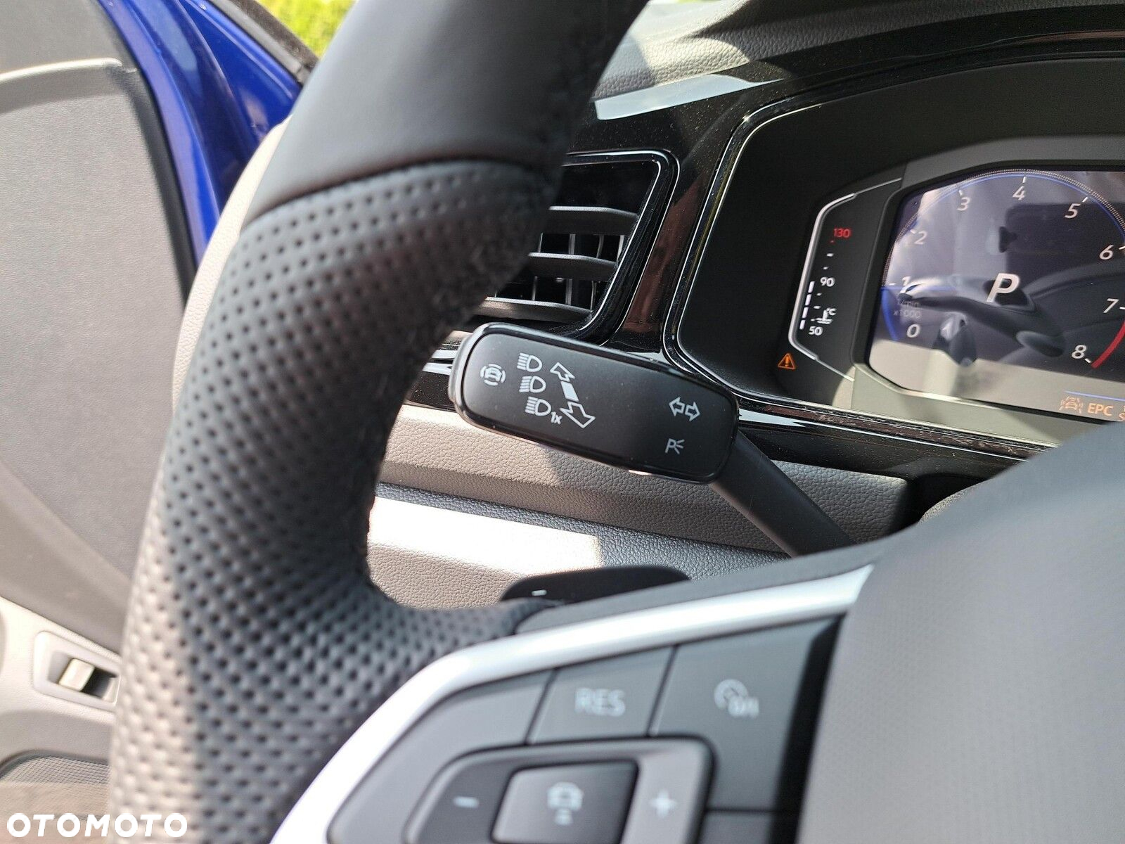 Volkswagen T-Roc 1.5 TSI R-Line Plus DSG - 26