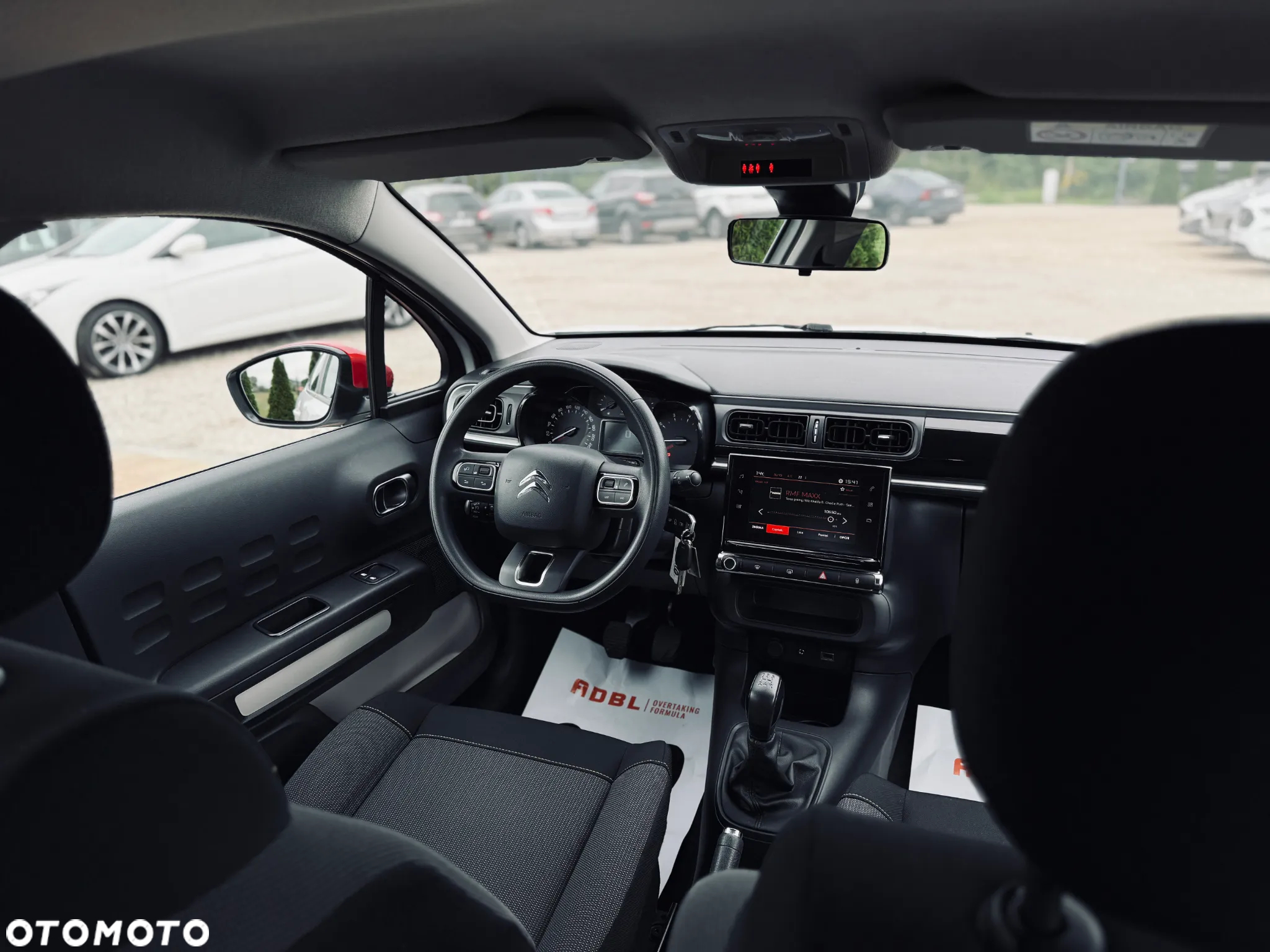 Citroën C3 Pure Tech 82 SHINE - 21