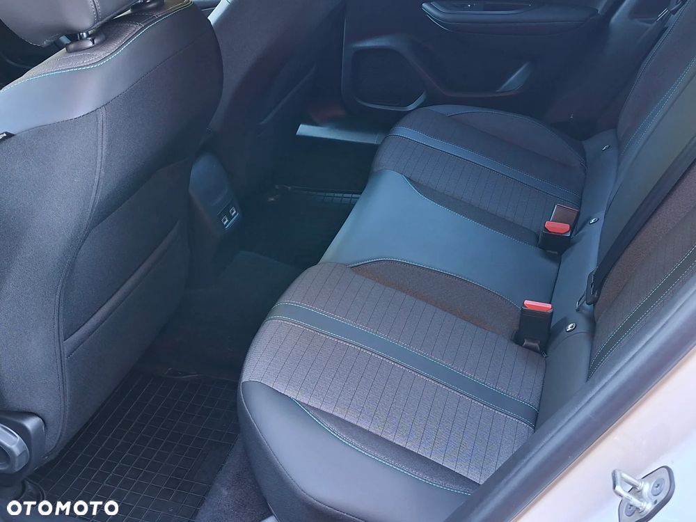 Peugeot 2008 1.2 PureTech Allure Pack S&S EAT8 - 26