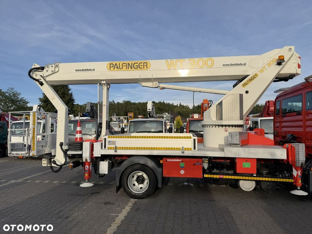 MAN TGL 7.150 Zwyżka Wumag-Palfinger WT300 wysięg 30m-bok 20m+Pilot - 13