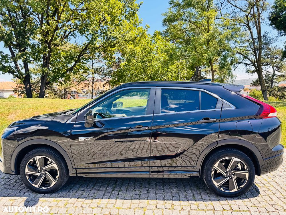 Mitsubishi Eclipse-Cross Plug-In Hybrid 4WD Plus Select - 1