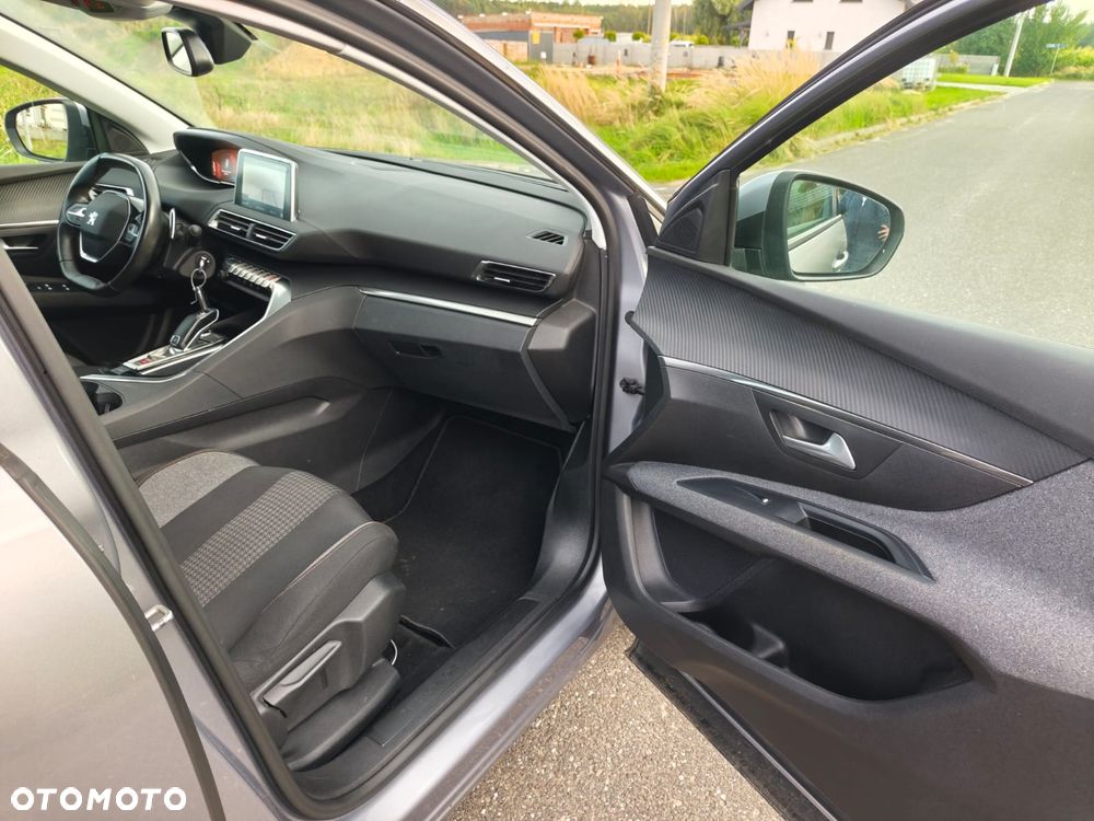 Peugeot 5008 - 15