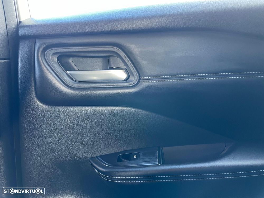 Nissan Qashqai 1.3 DIG-T N-Connecta - 12