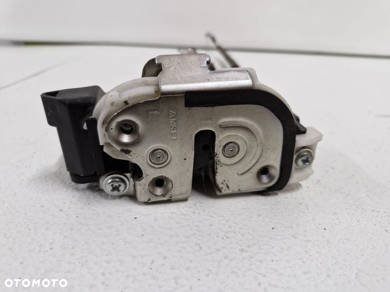 mitsubishi l200 iv 4 zamek drzwi lewy przód przedni 5 pin eu europa - 2