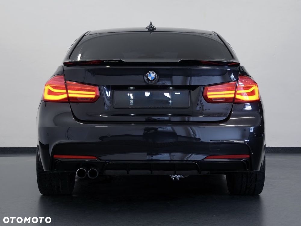 BMW Seria 3 - 20