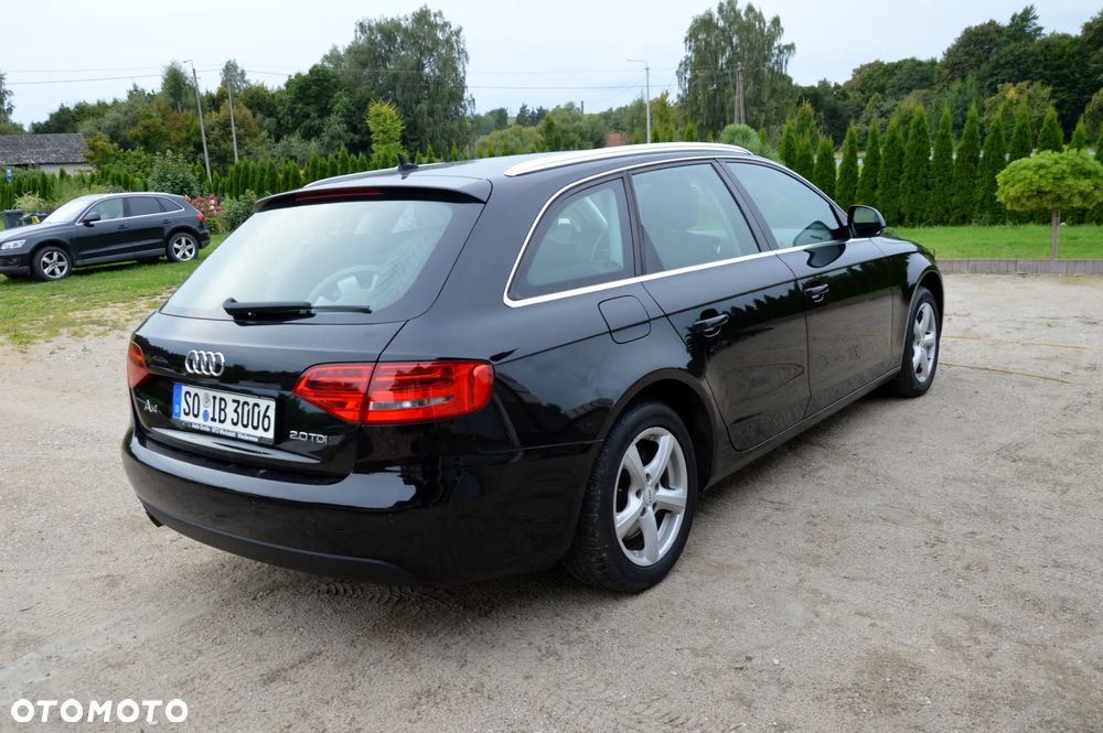Audi A4 Avant 2.0 TDI Limited Edition - 9