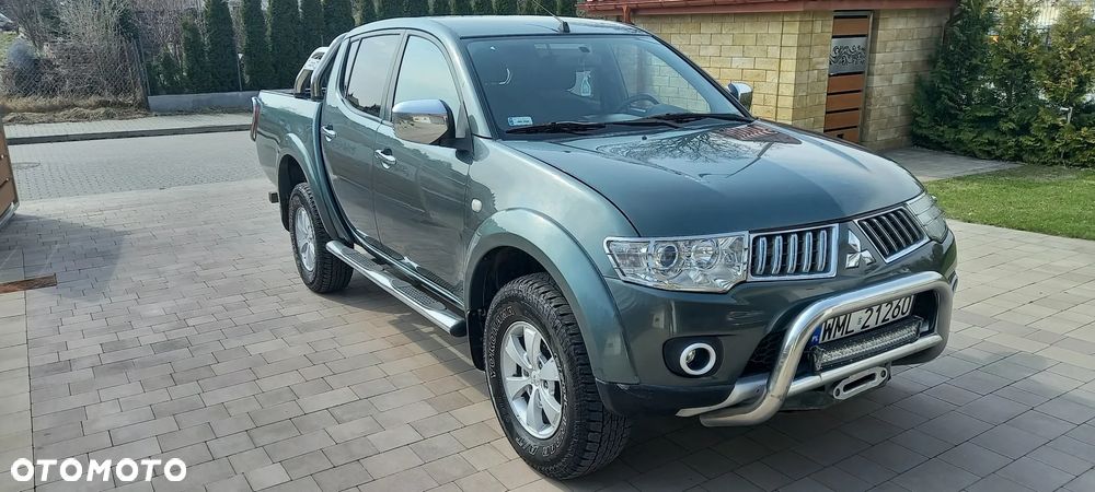 Mitsubishi L200 - 1