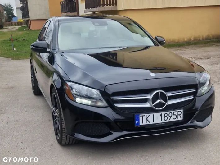 Mercedes-Benz Klasa C 300 7G-TRONIC Exclusive - 3