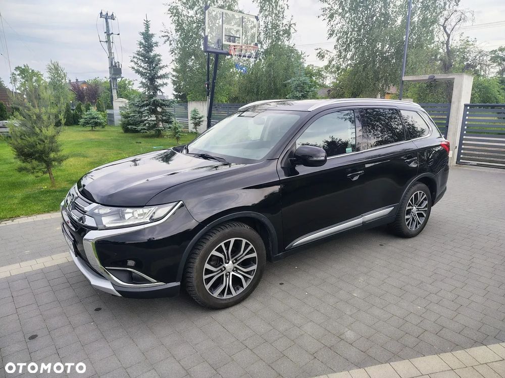 Mitsubishi Outlander 2.0 Intense + 4WD CVT - 3