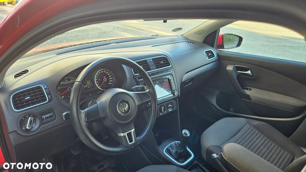 Volkswagen Polo 1.4 16V Comfortline - 19