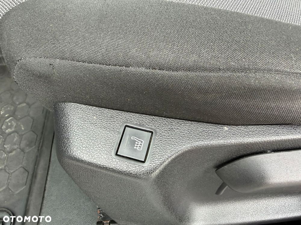 Peugeot PARTNER - 26