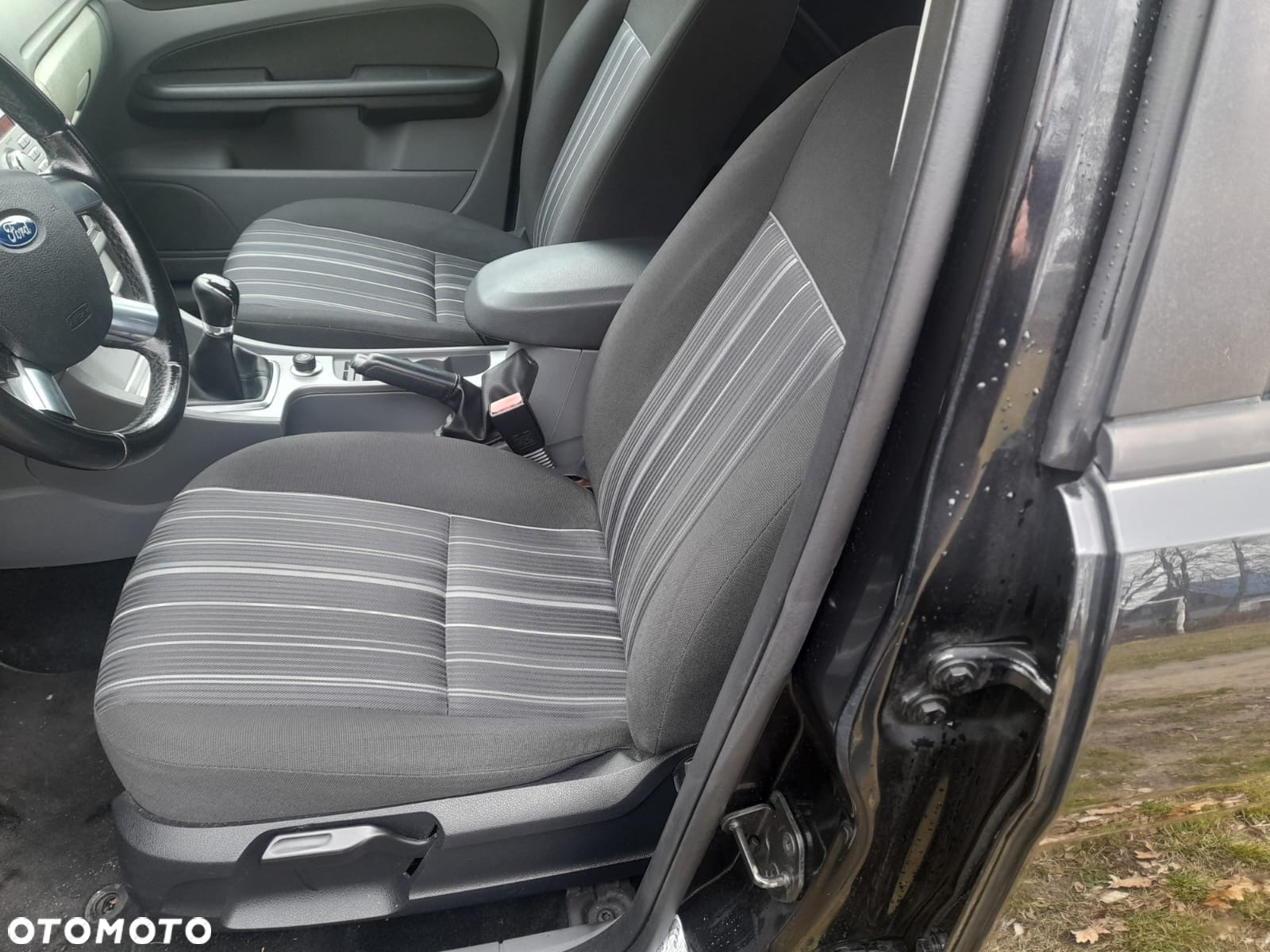 Ford Focus - 12