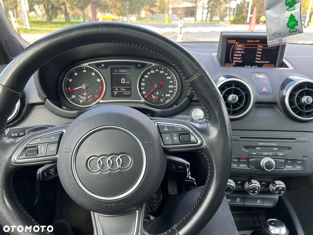 Audi A1 3-drzwiowe 1.4 TFSI 119g S tronic Attraction - 9