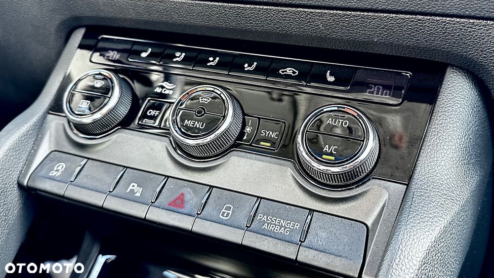 Skoda Karoq 1.5 TSI ACT DSG Selection - 15