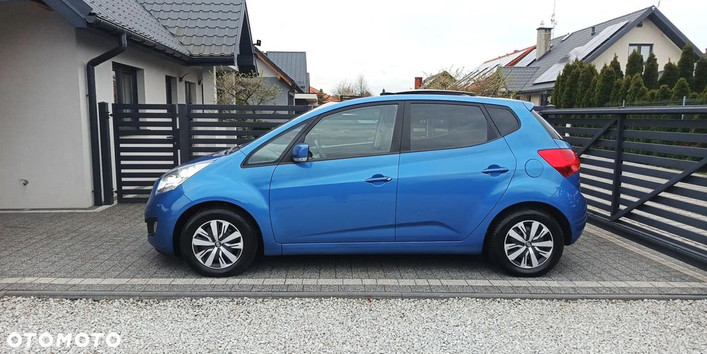 Kia Venga 1.6 CRDi 128 Business Line - 4