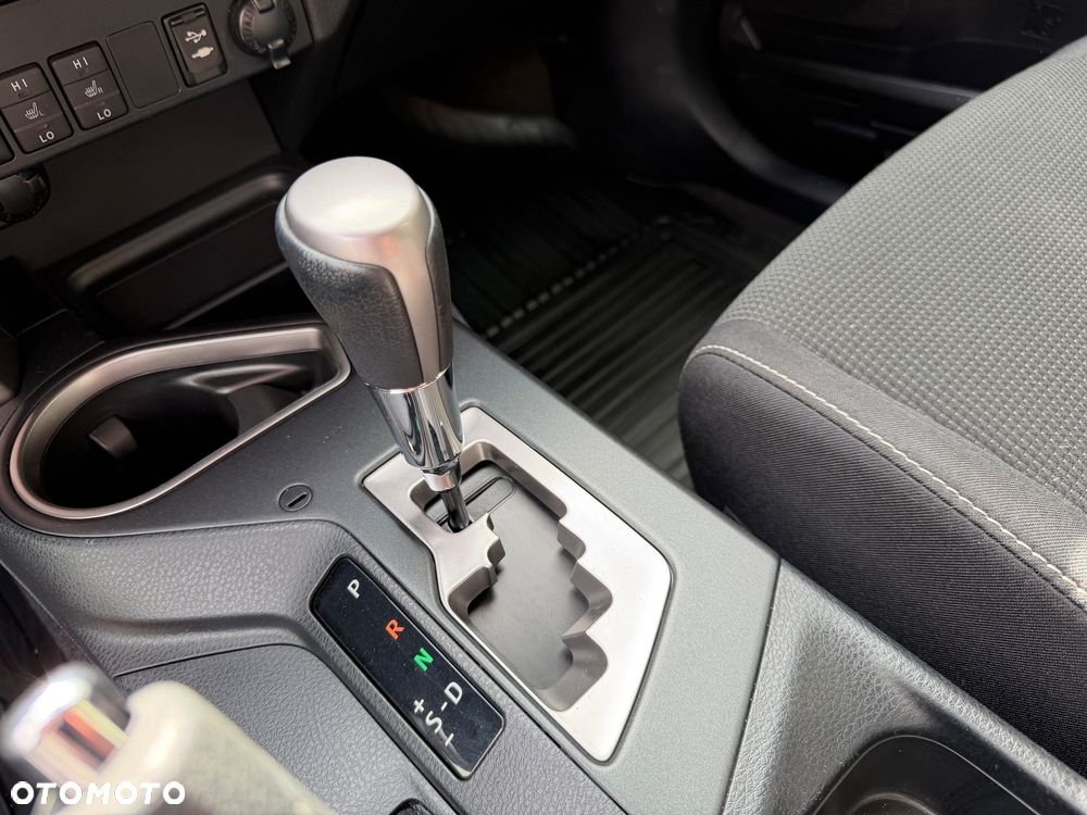 Toyota RAV4 2.5 4x2 Style Selection - 29