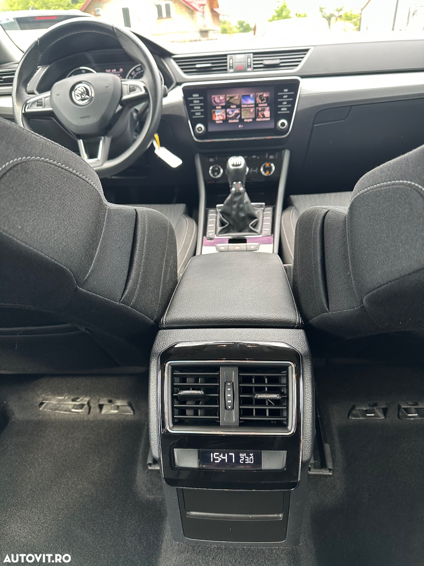 Skoda Superb 1.6 TDI Ambition - 15