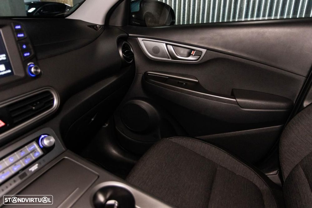 Hyundai Kauai EV 64 kWh Premium - 33