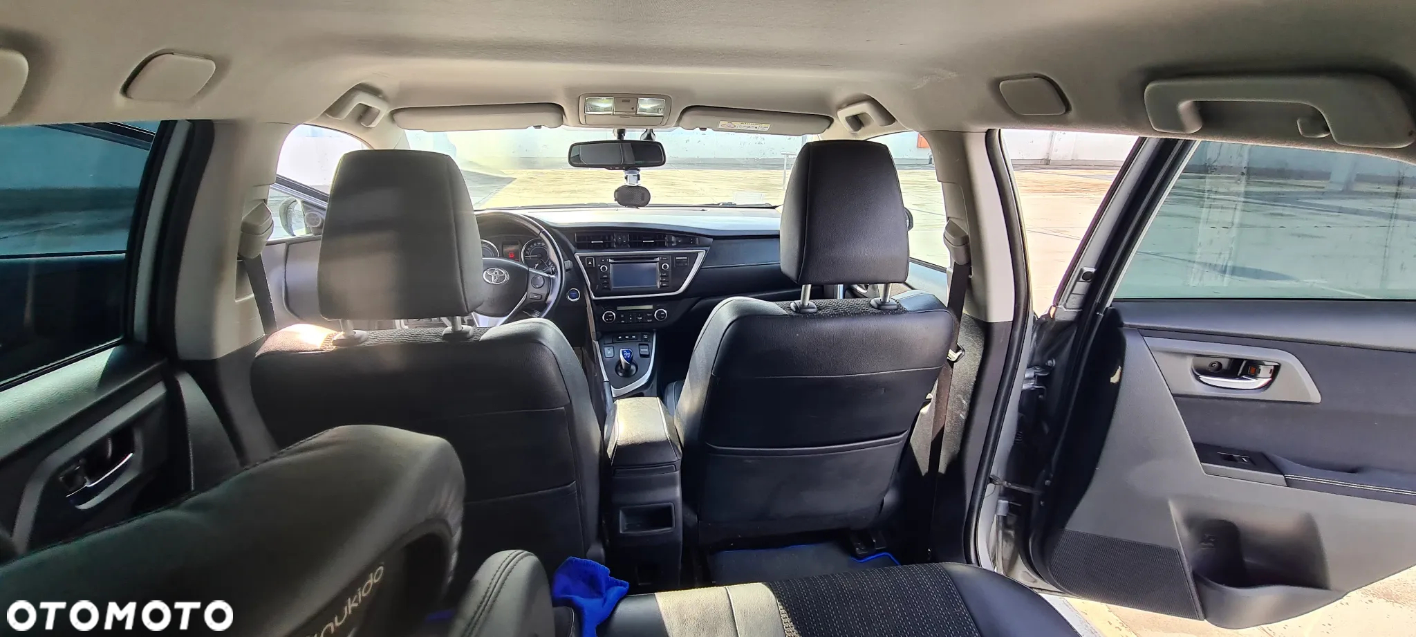 Toyota Auris 1.8 HSD Prestige NAVI - 14