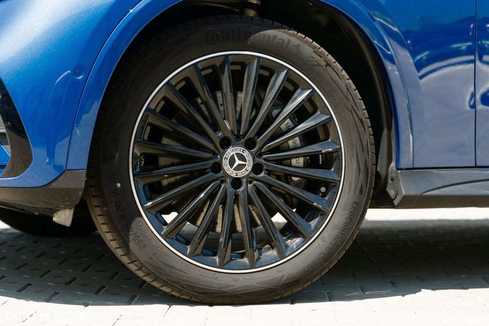 Mercedes-Benz GLC - 4