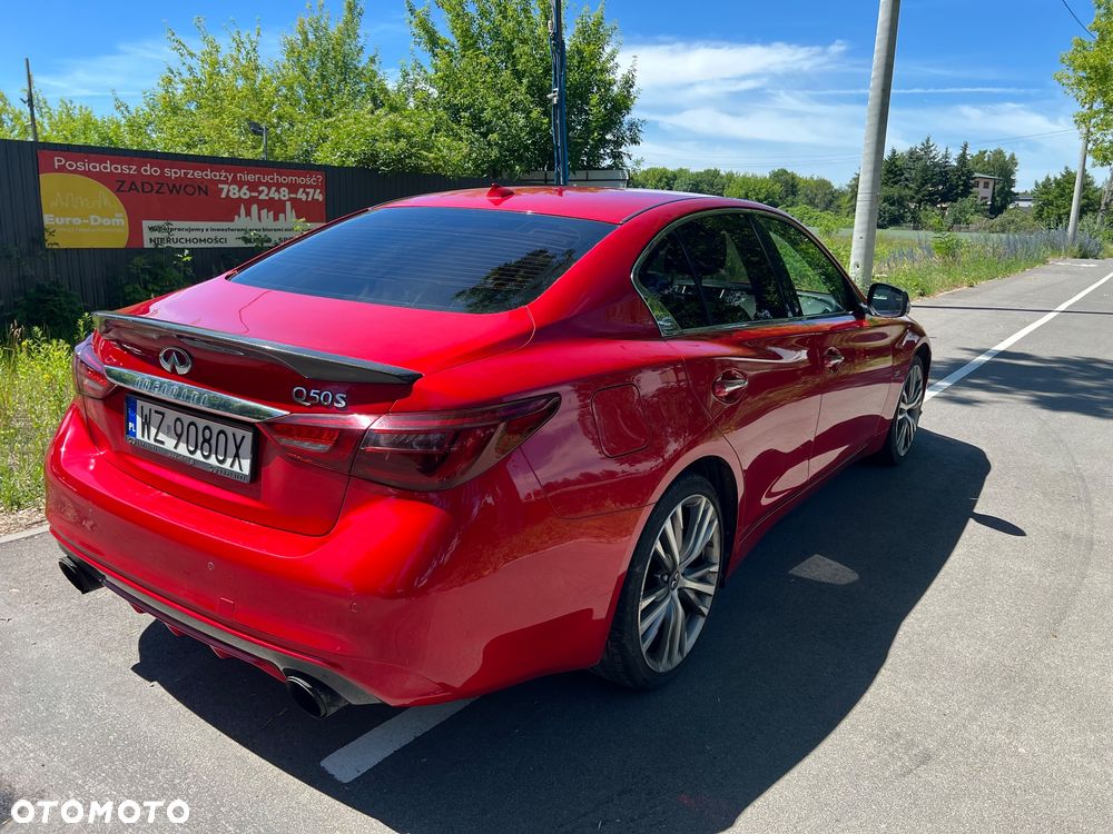 Infiniti Q50 2.0t Sport Sound Studio by Bose - 3