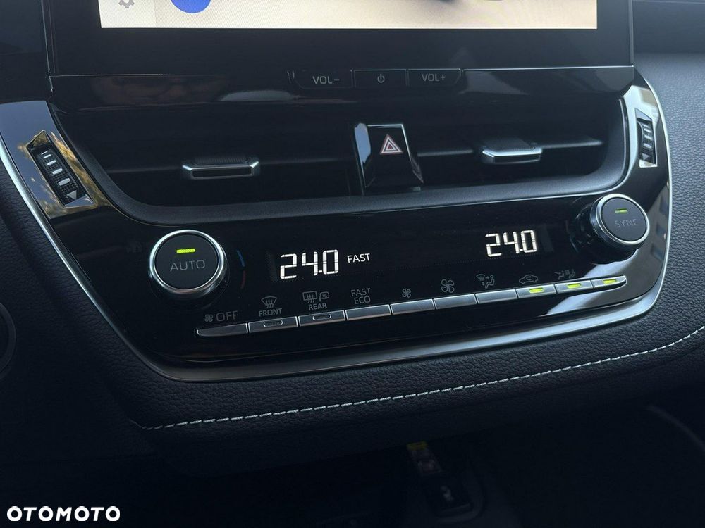 Toyota Corolla 1.8 Hybrid Comfort - 18