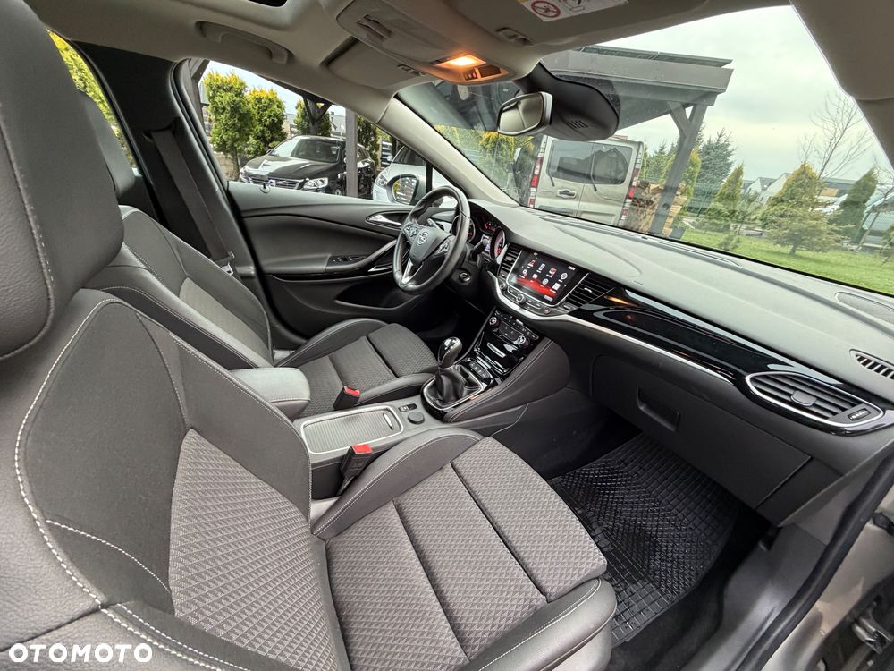 Opel Astra 1.4 Turbo Innovation - 8