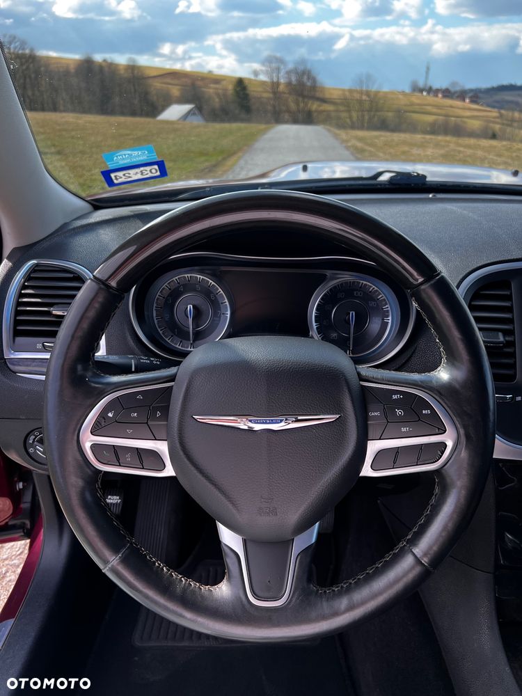 Chrysler 300 - 16