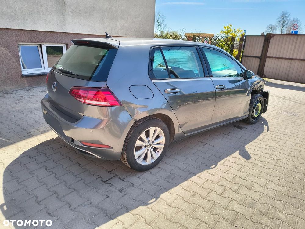 Volkswagen Golf - 7