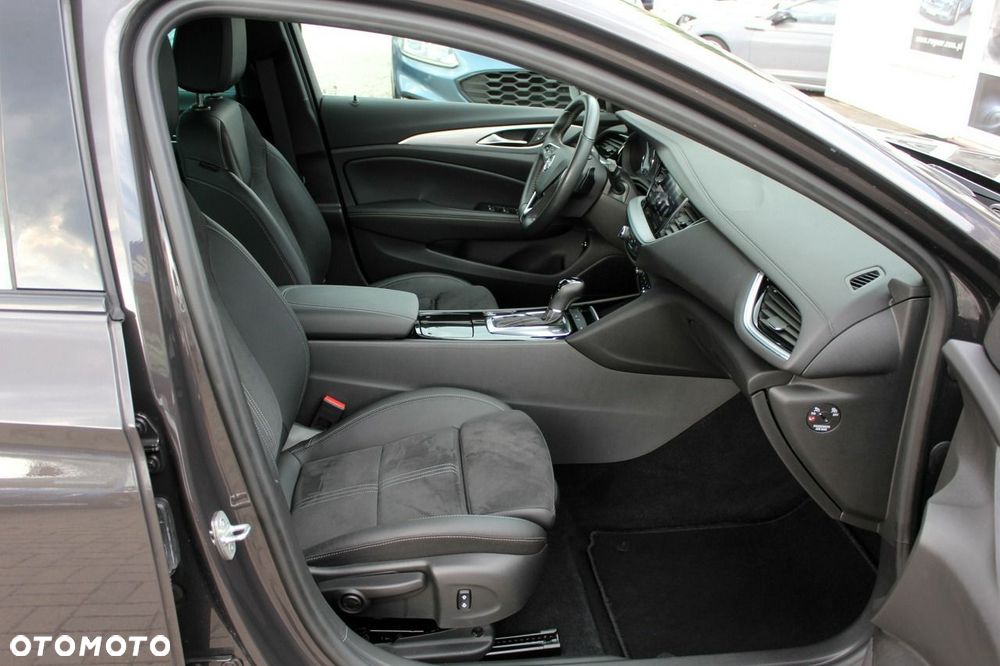 Opel Insignia 2.0 CDTI Business Elegance S&S - 10