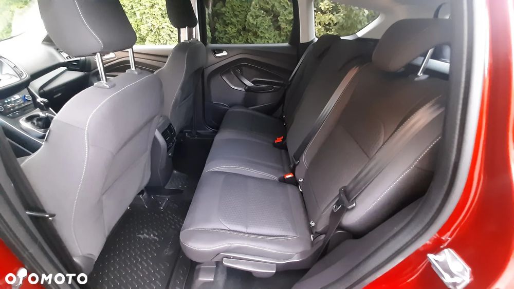 Ford Kuga 2.0 TDCi 4x2 Titanium - 31