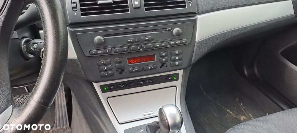 BMW X3 xDrive20d - 14