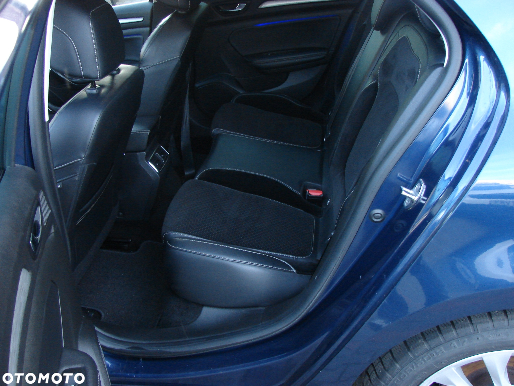 Renault Megane 1.5 dCi Intens - 8