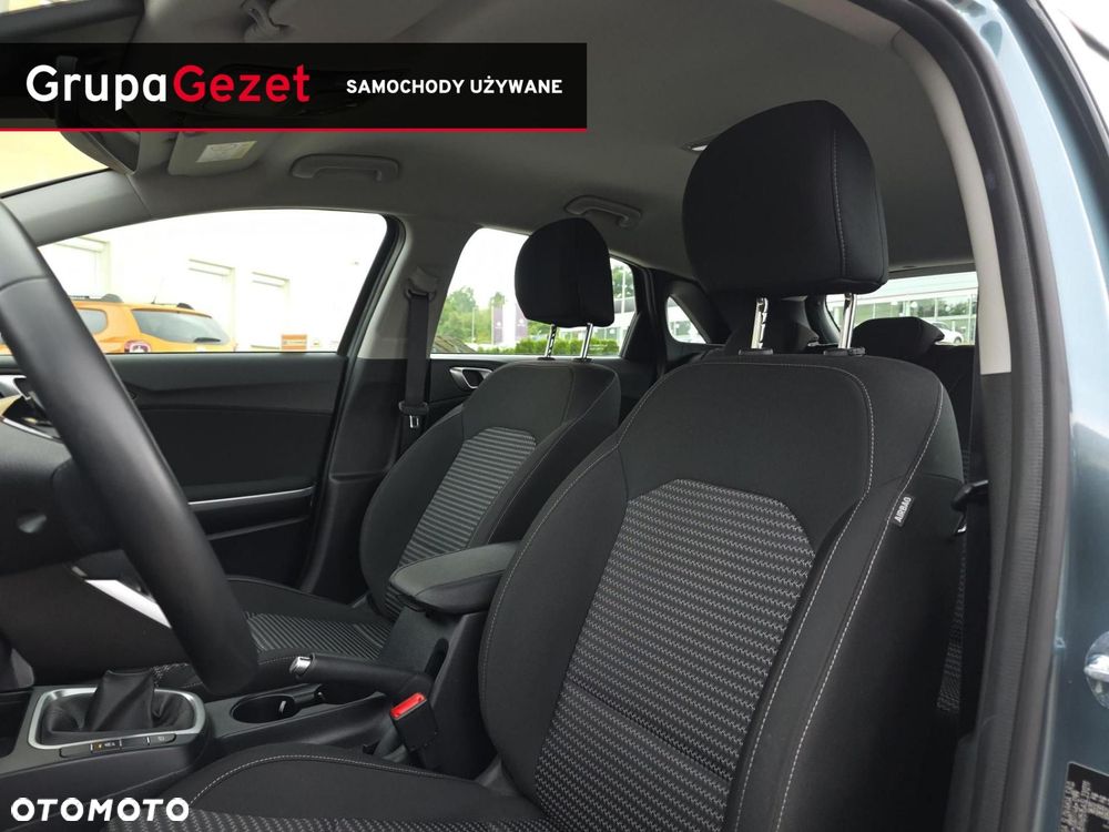 Kia Ceed 1.5 T-GDI M - 11