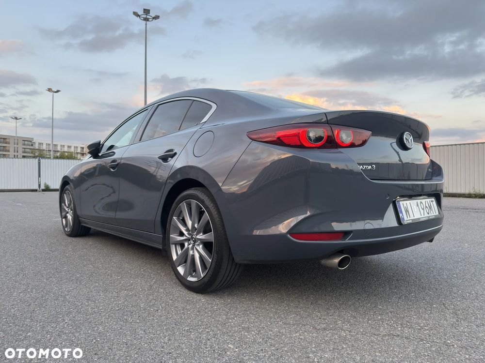 Mazda 3 - 4